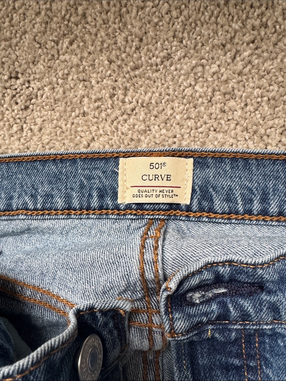Levi's Light Blue Straight-Leg 501® Curve Jeans